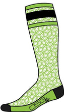 Load image into Gallery viewer, DIVAS FLY LW PERFORMANCE MERINO WOOL SOCKS GREEN 98946